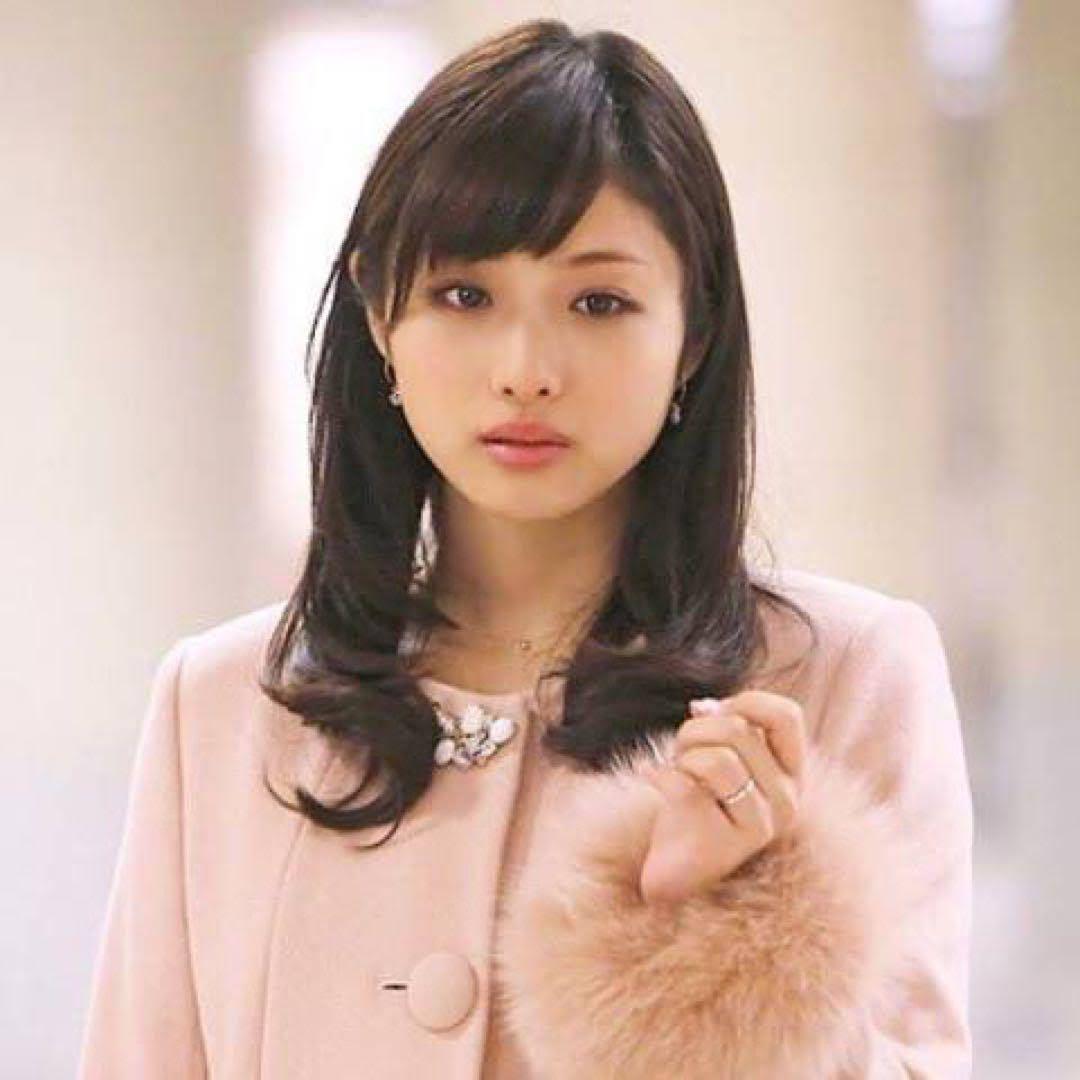 デビュードフィオレコートピンクレッセパッセ紗栄子リランドチュール