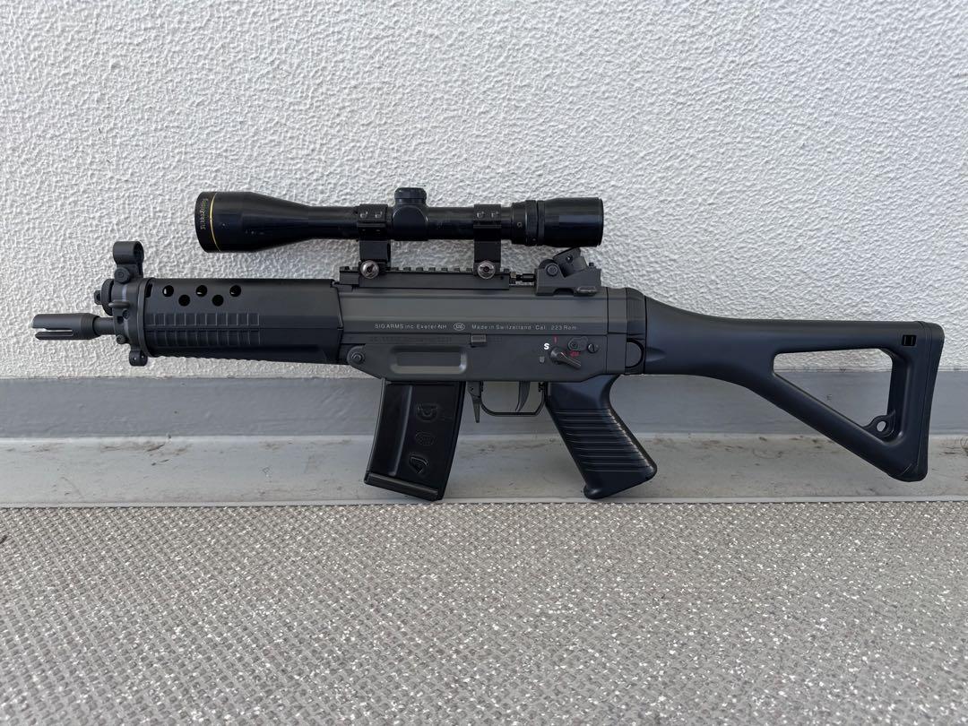中古　東京マルイ　SIG 552 スコープ等おまけ付き