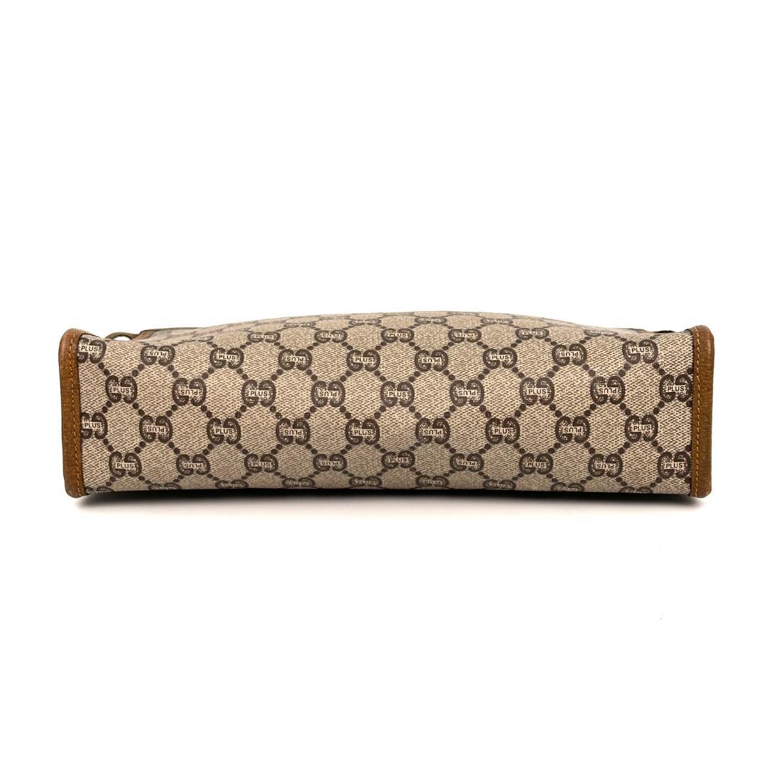 GUCCI PLUS GG柄 クラッチバッグ PVC L04-0120