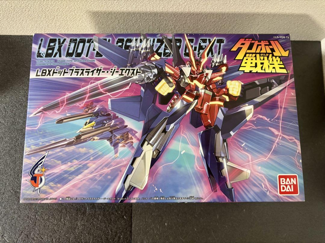 ドットブラスライザー・ジーエクスト ダンボール戦機 052 LBX プラモデル