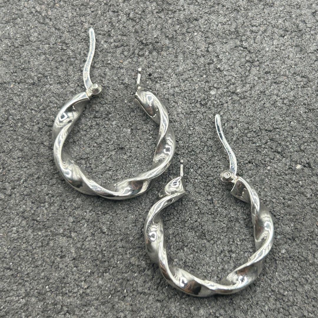 シルバー925 Silver ツイストワイドフープピアス/軽研磨仕上げ/両耳