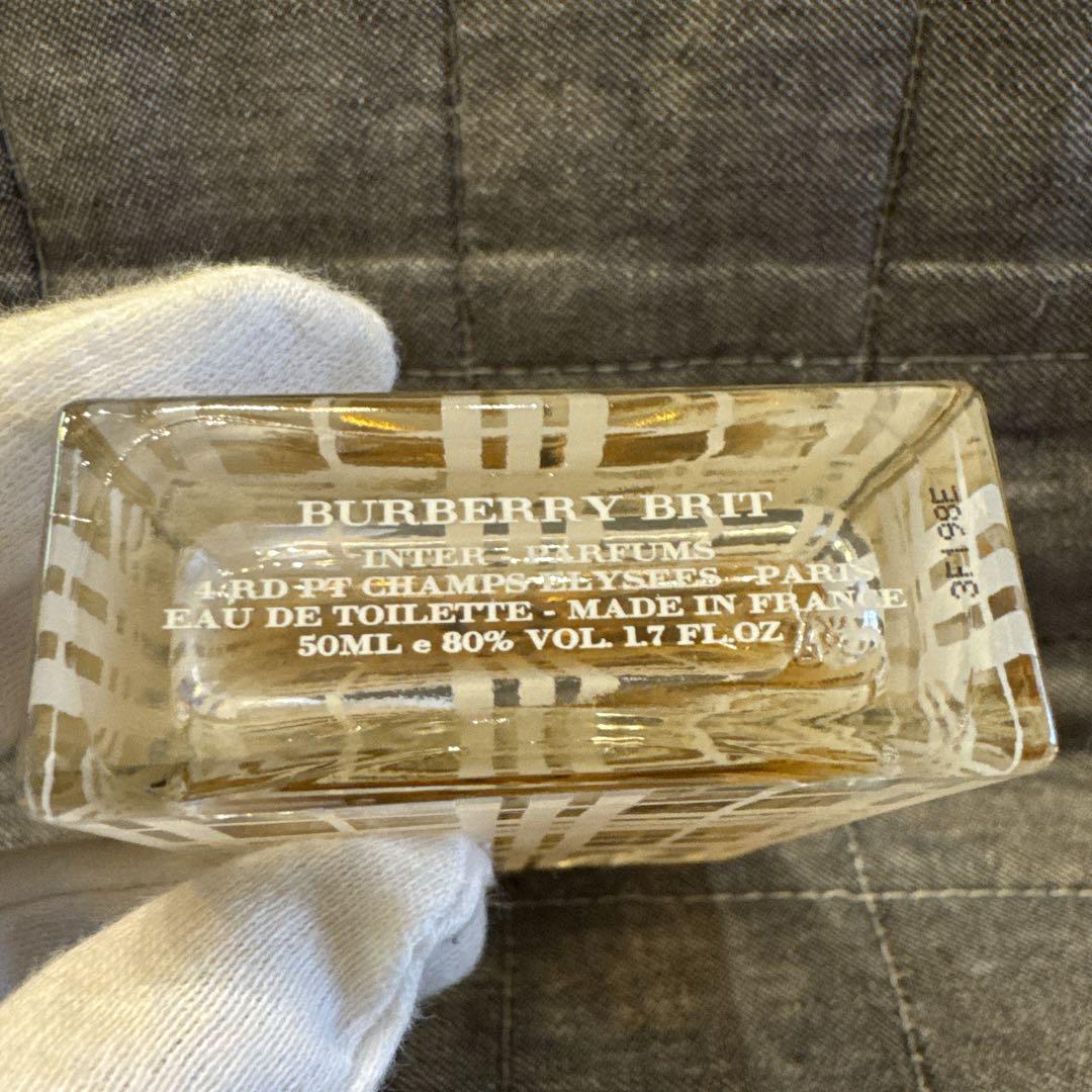 BURBERRY バーバリー ブリット オードトワレ 50ml 香水
