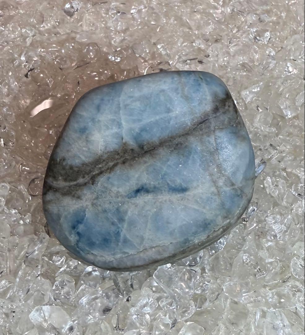 磨き石 自然な風合い