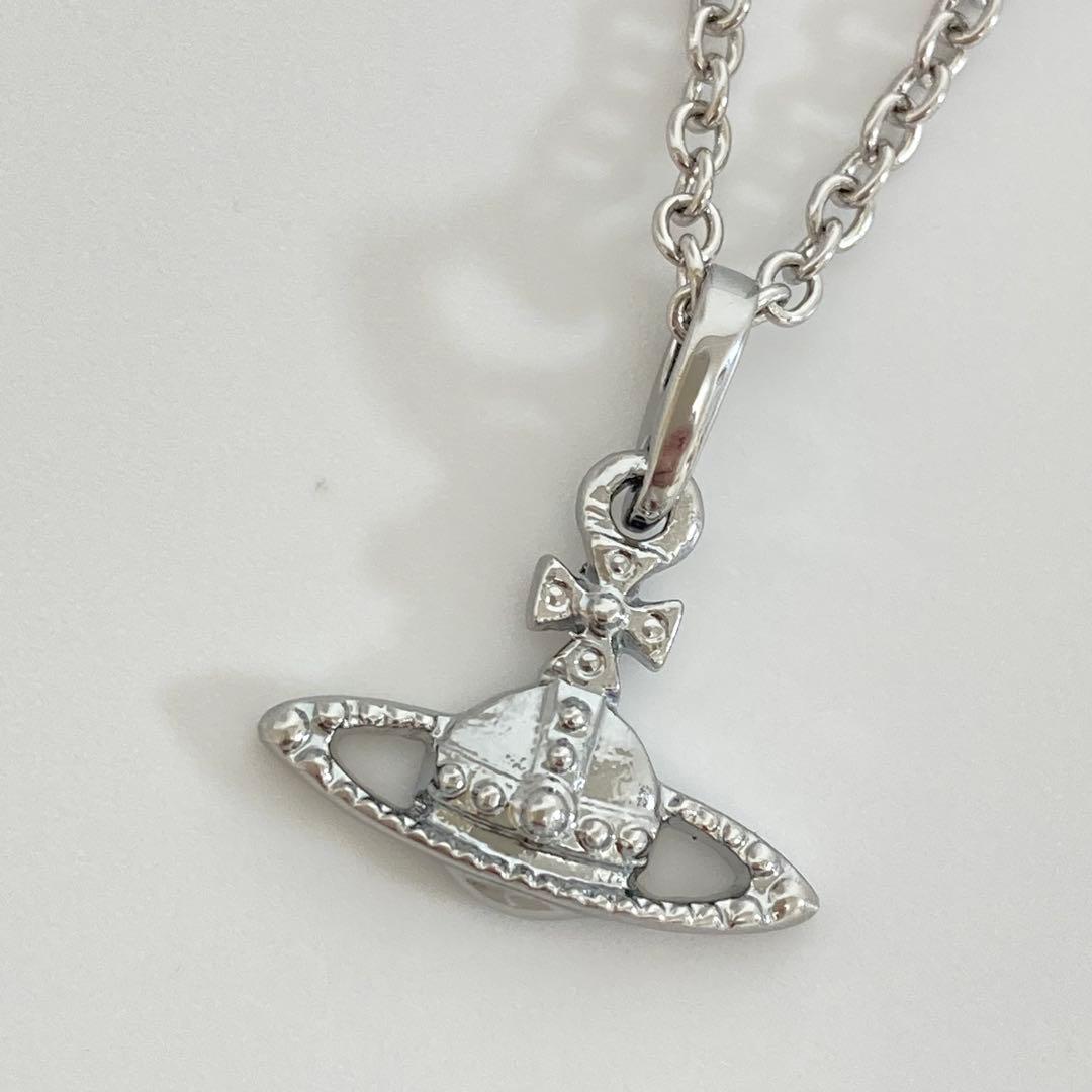 Vivienne Westwood ミニオーブネックレス　シルバー