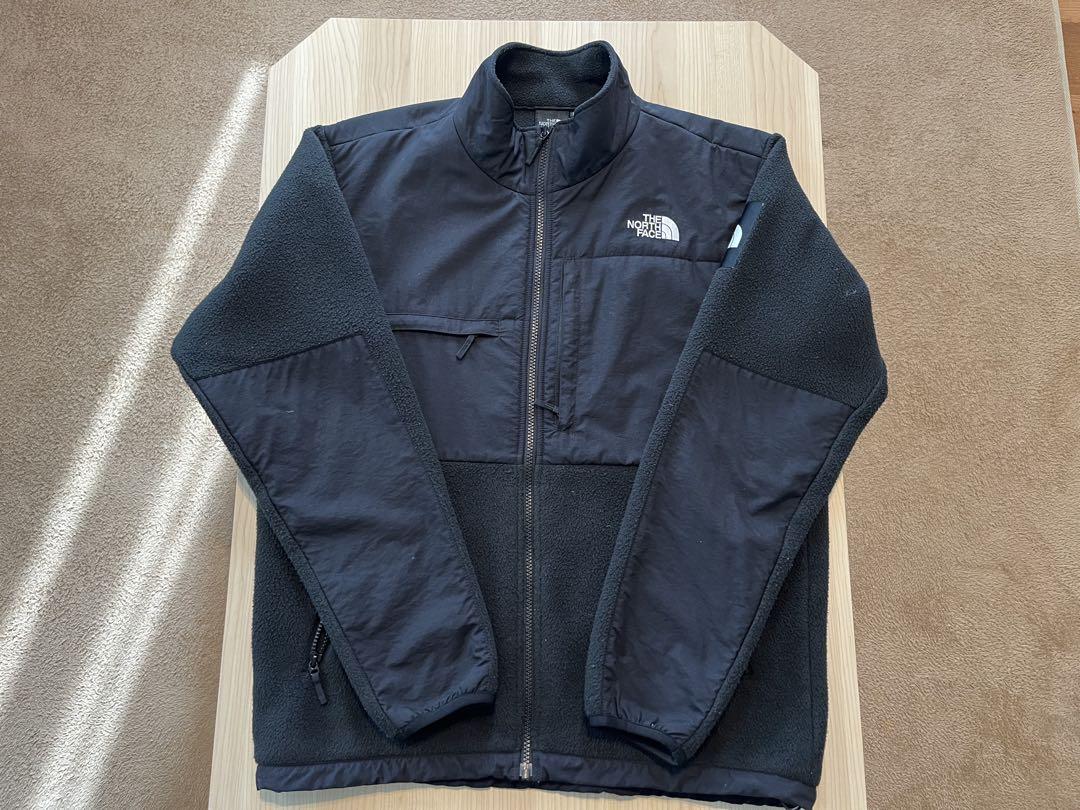 ノースフェイスTHE NORTH FACE ブラックフリースジャケット