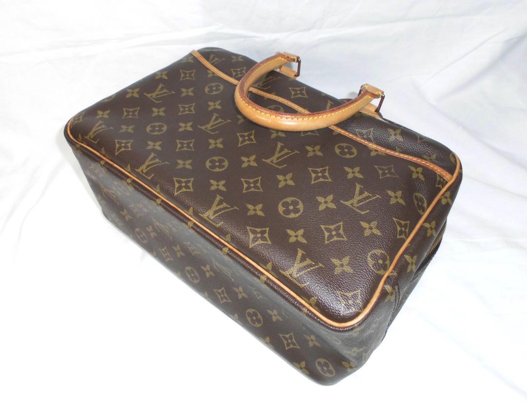 VUITTON モノグラム