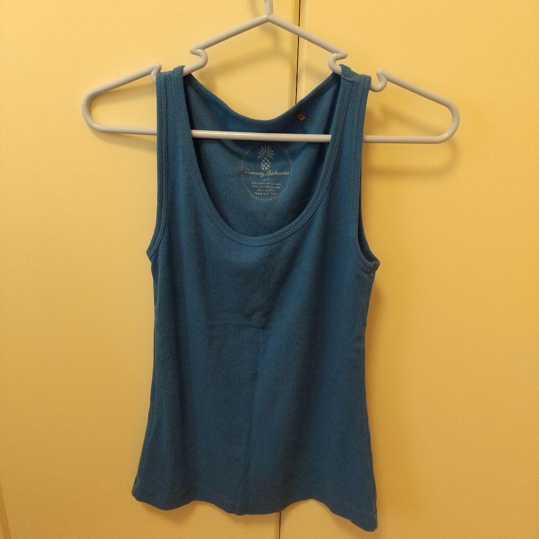 女性のタンクトップ メルカリ