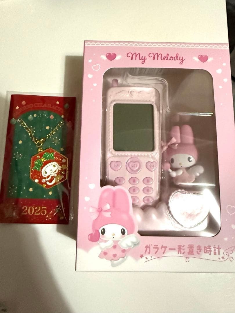 【完売品】マイメロガラケー型時計 クリスマスノベルティ付き