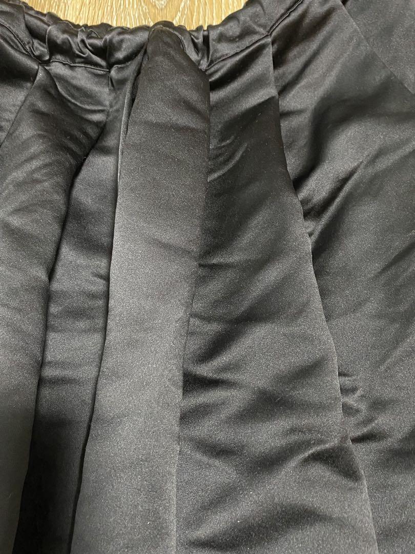 BLACK COMME des GARCONS ポリエステルサテンスカート