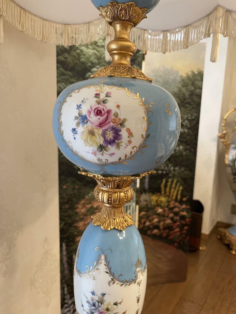 クラシックスタイル フロアランプ 青と金色 陶器装飾付き
