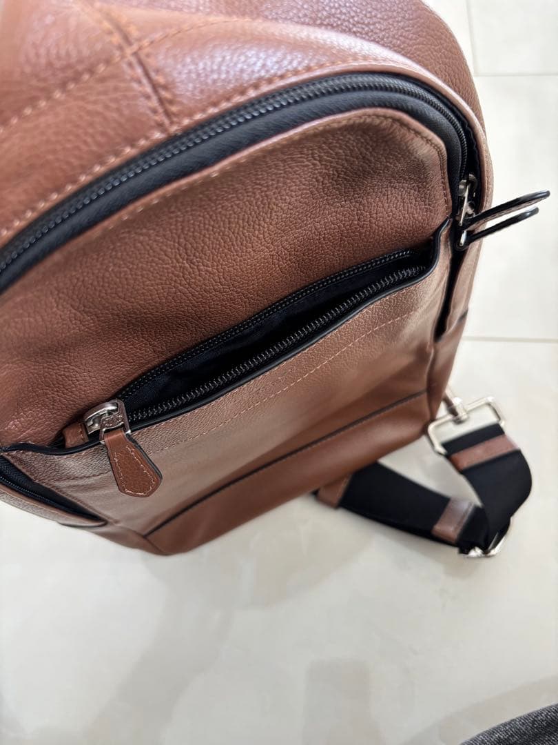 コーチ ブラウン レザー ボディバッグ コーチ ブラウン レザー ボディバッグ