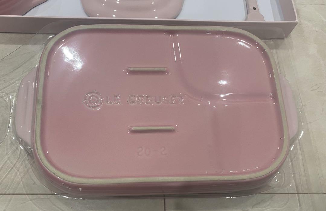 ルクルーゼ　ベビー　テーブルウェアセット ピンク　離乳食