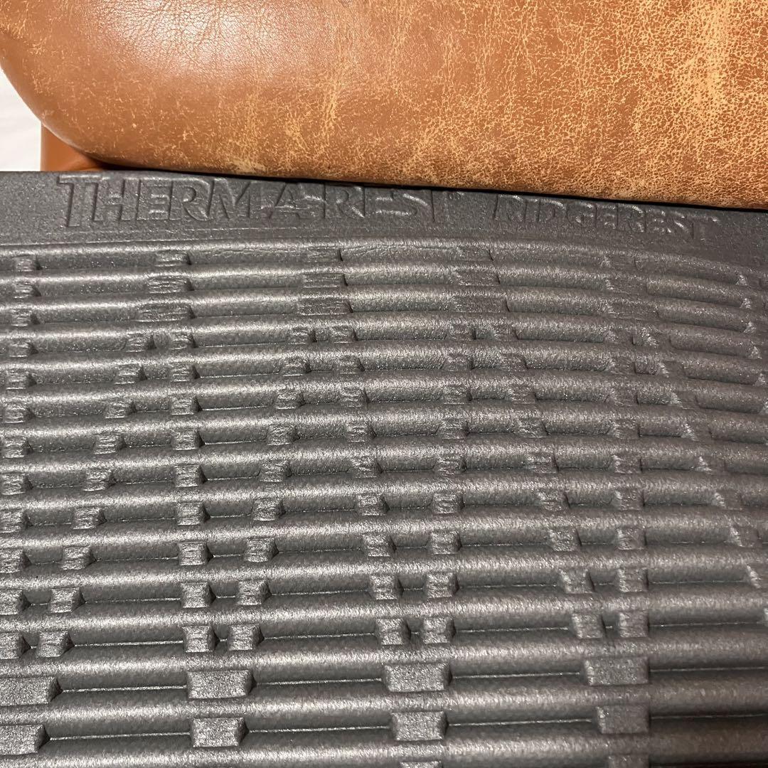 Therm-A-Rest RidgeRest　classic usa製
