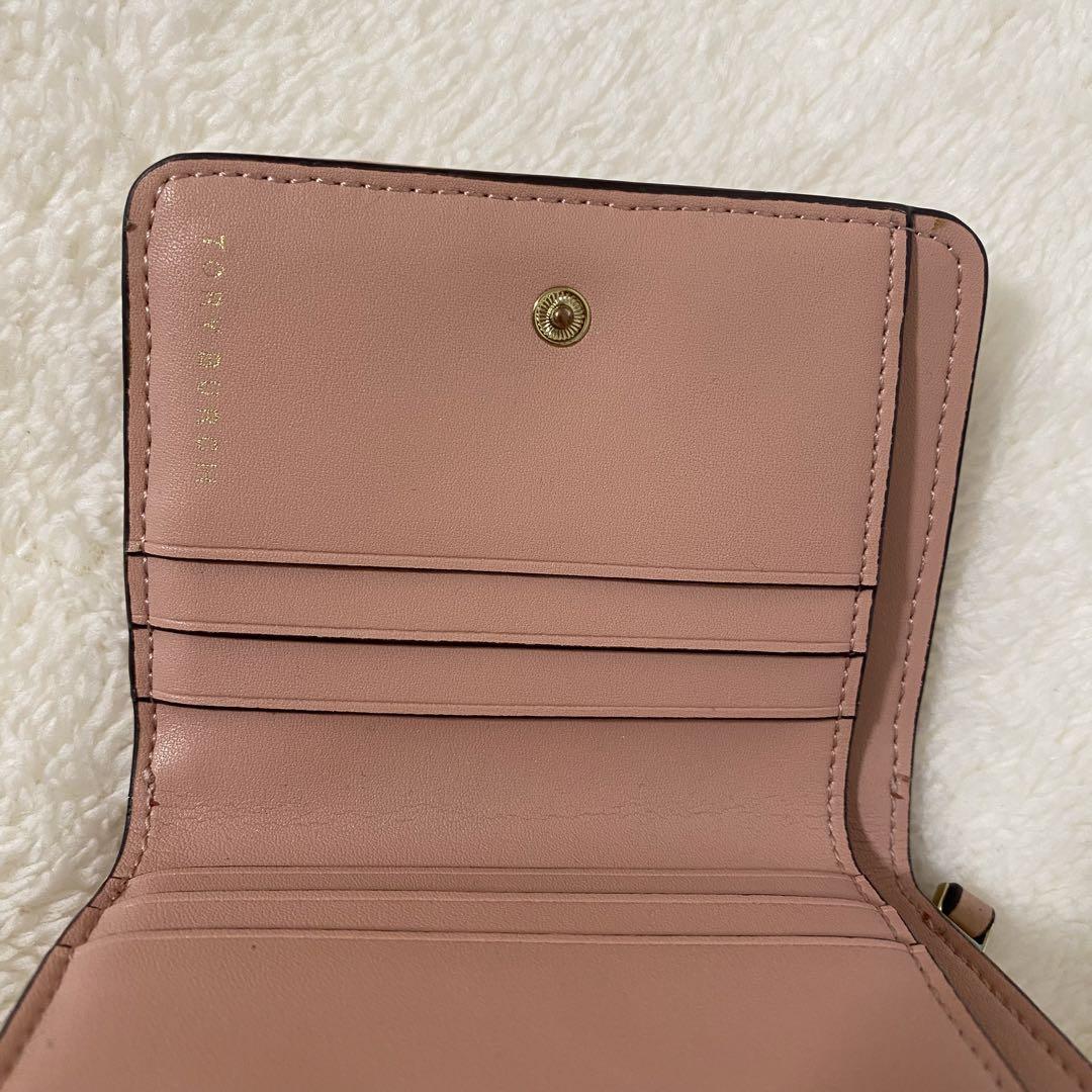 【Tory Burch】シェブロン キルティング ミニ ラウンドジップ 財布
