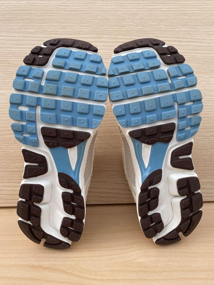 NIKE ZOOM VOMERO 5 OATMEAL  size→24.0