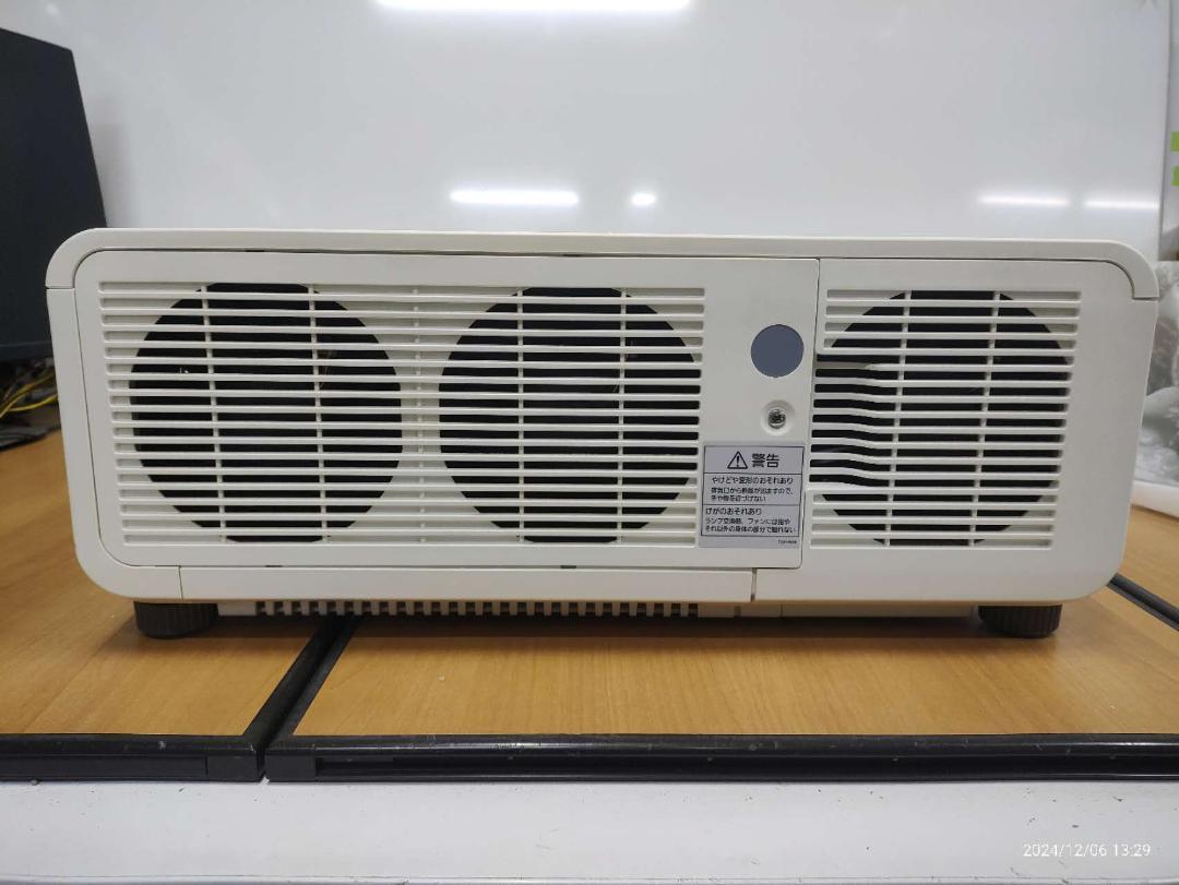 おすすめプライズ｜株式会社タイトー 120600D PANASONIC 業務用大型プロジェクター PT-DZ870 プロジェクター