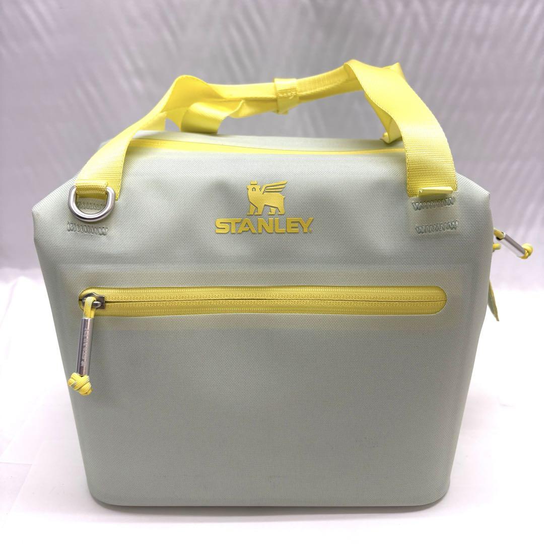 ⑪Stanley All Day Julienne ミニソフトクーラーバッグ