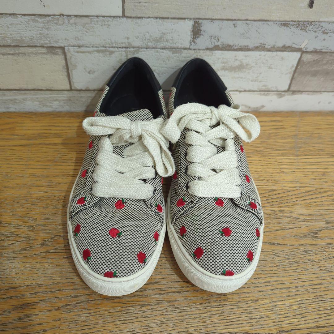 kate spade りんご柄スニーカー　size24cm