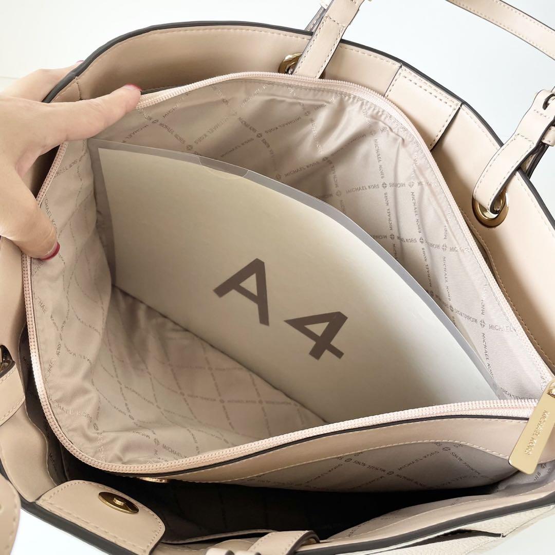 【ほぼ新品】MICHAEL KORS ラゲッジ トートバッグ PCクッション付き