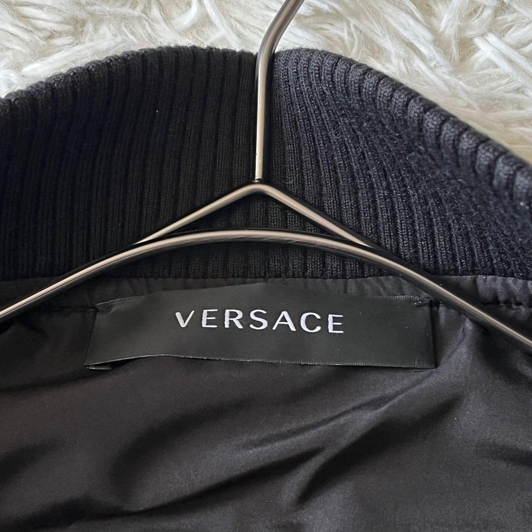 VERSACE ヴェルサーチ 背面メデューサ刺繍 MA-1 ブルゾン