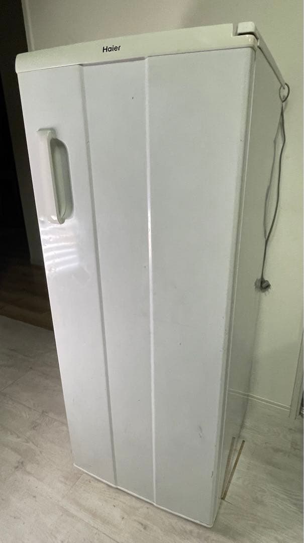 東京池袋 発送不可 冷凍庫 136L JF-NUF136A 信頼 new.metrorealtycorp.com