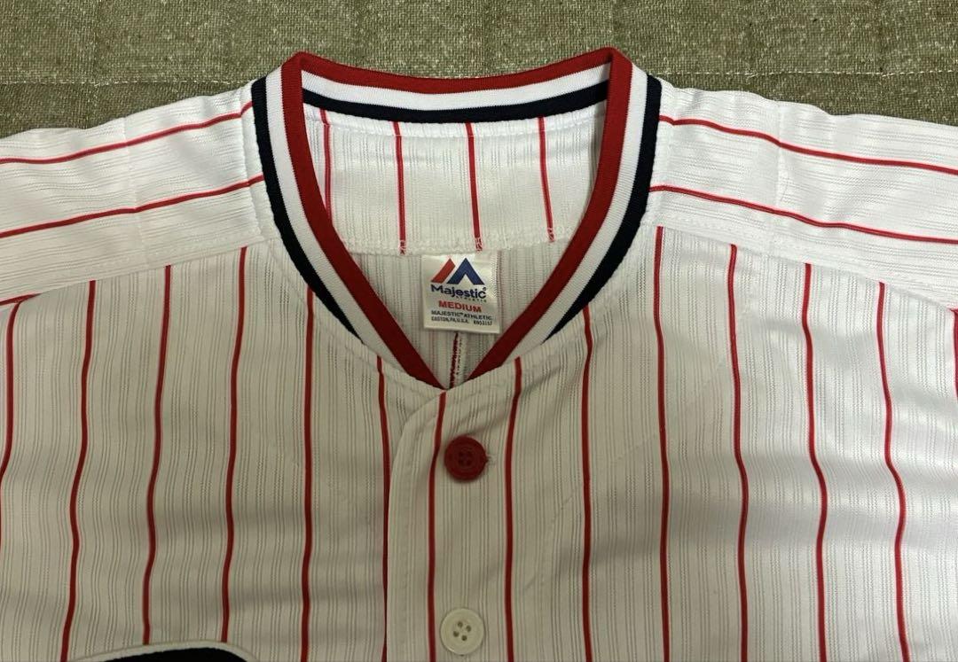 ヤクルトスワローズ ユニフォーム 山田哲人