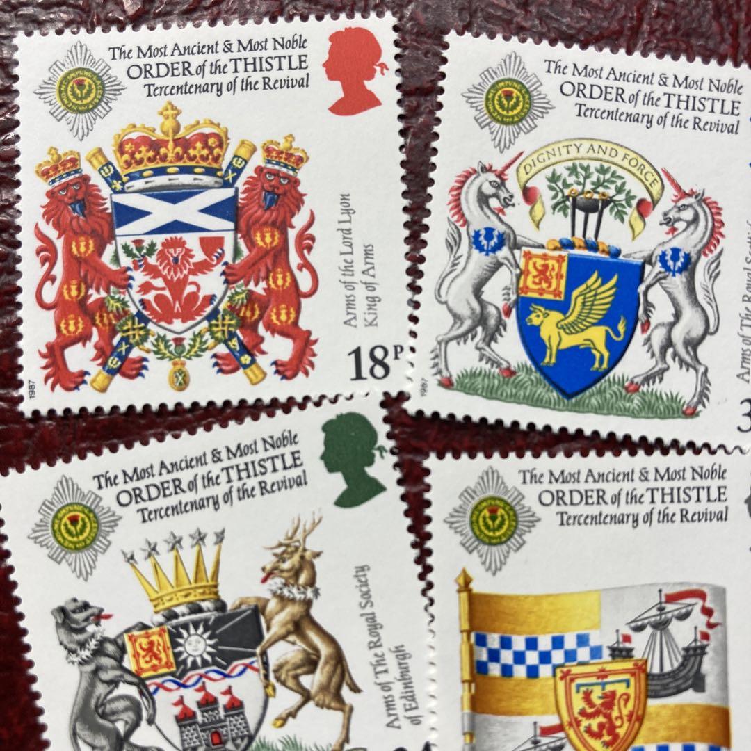 38505現品限り　外国切手未使用　イギリス発行紋章4種揃