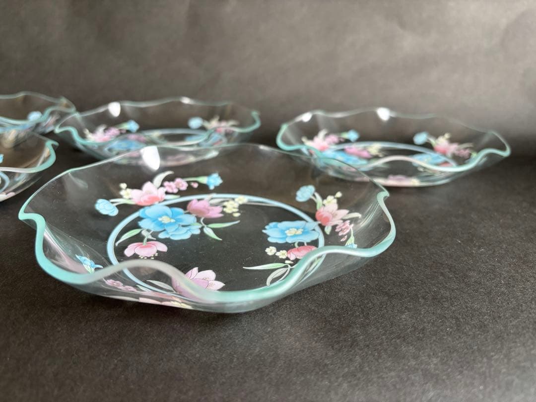 花柄 ガラス皿 5枚 昭和レトロ 花柄 ガラス皿 5枚 昭和レトロ