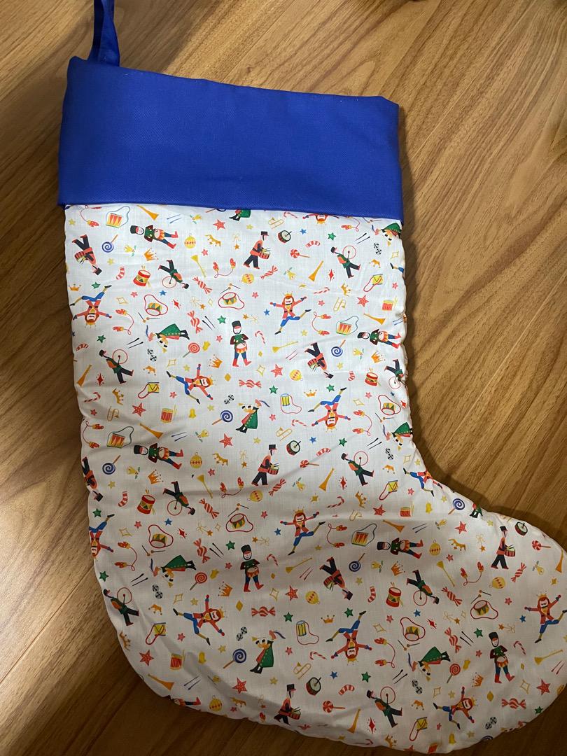 新品未使用　12月10日最終日　liberty クリスマス靴下