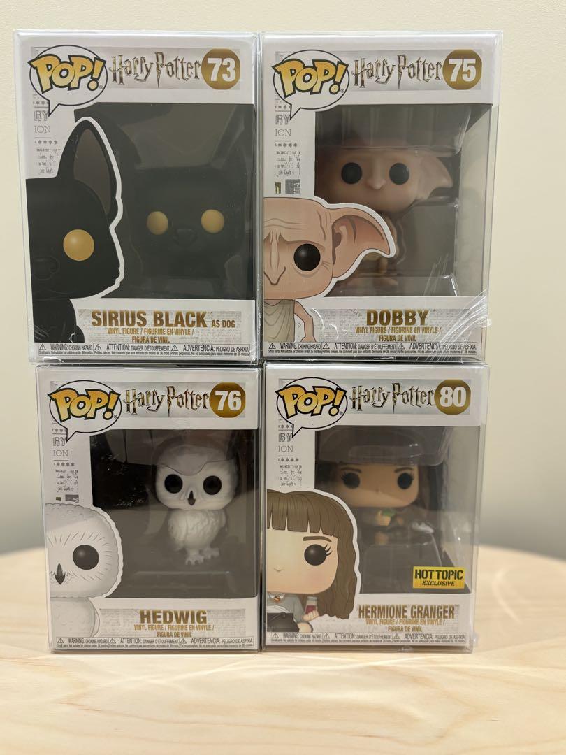 【新品】Funko pop ハリーポッター フィギュア4体　　保護ケース付 新品】Funko pop ハリーポッター フィギュア4体 保護ケース付