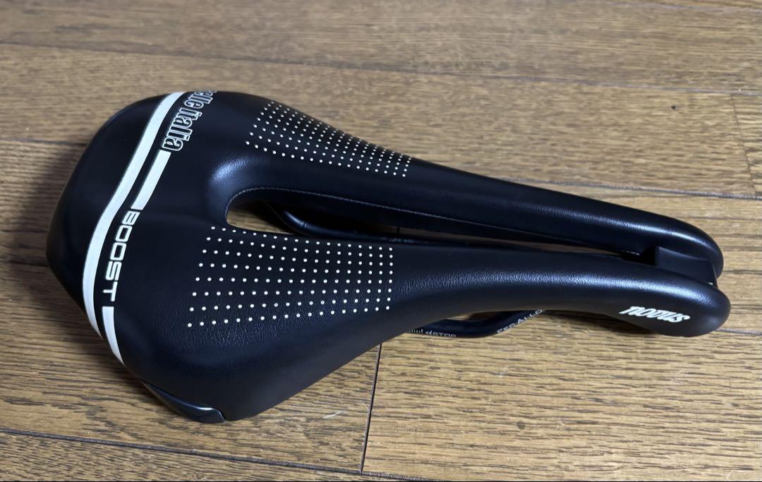 パーツ SELLE ITALIA BOOST NOVUS