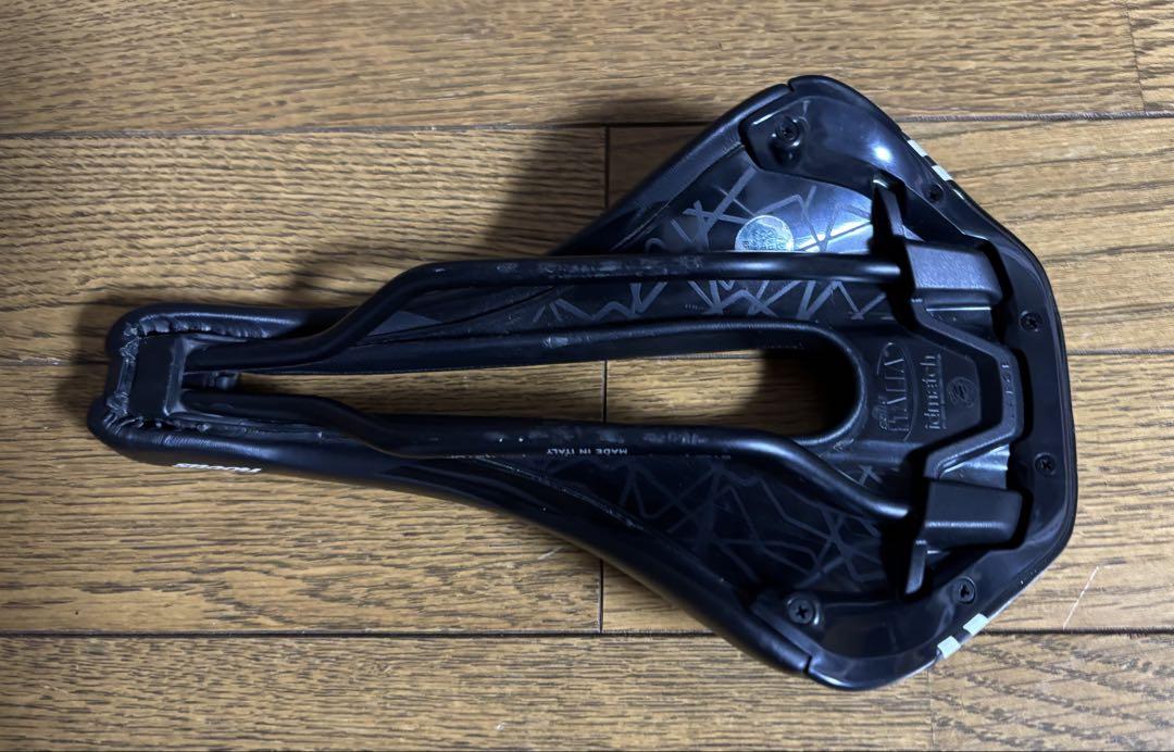 パーツ SELLE ITALIA BOOST NOVUS