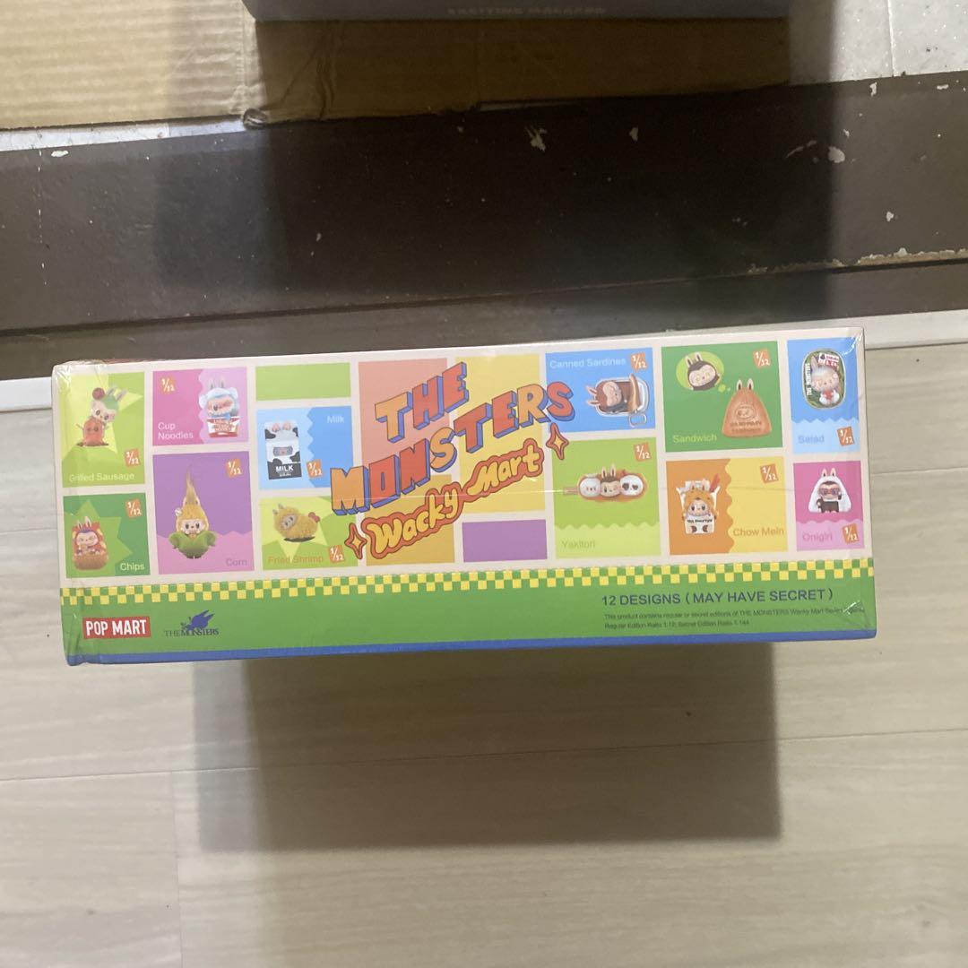 【POPMART】 ラブブ ワッキーマート フィギュア アソートボックス POPMART】 ラブブ ワッキーマート フィギュア アソートボックス