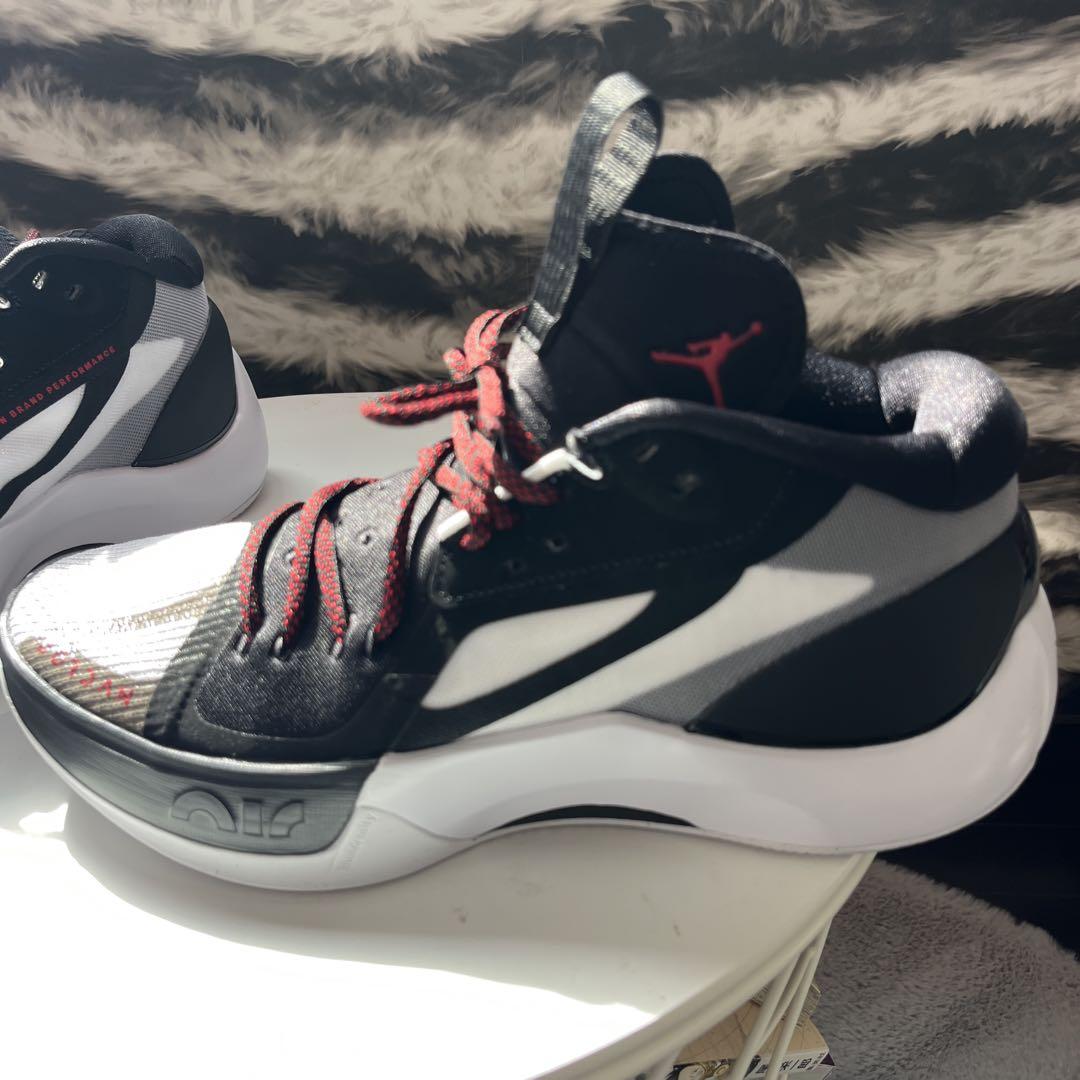 バスケットボールシューズ、27cm.Jordan zoom separate