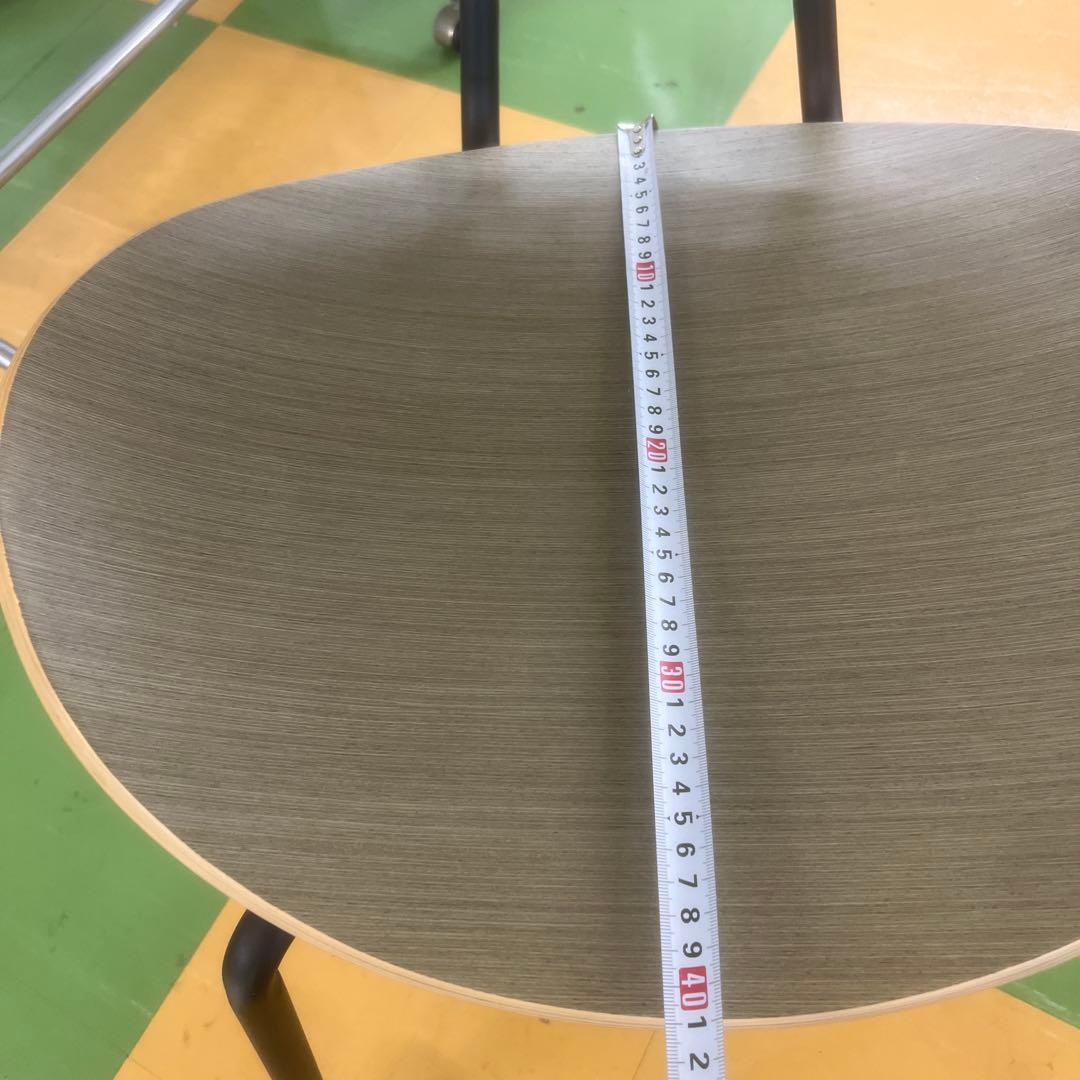 2脚セットやや傷や汚れあり