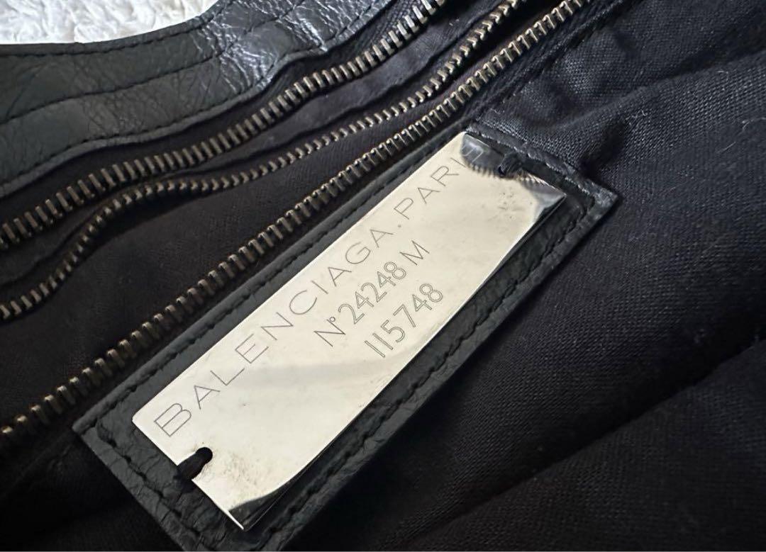 バレンシアガ(Balenciaga) クラシック ザ・シティ ショルダーバッグ黒