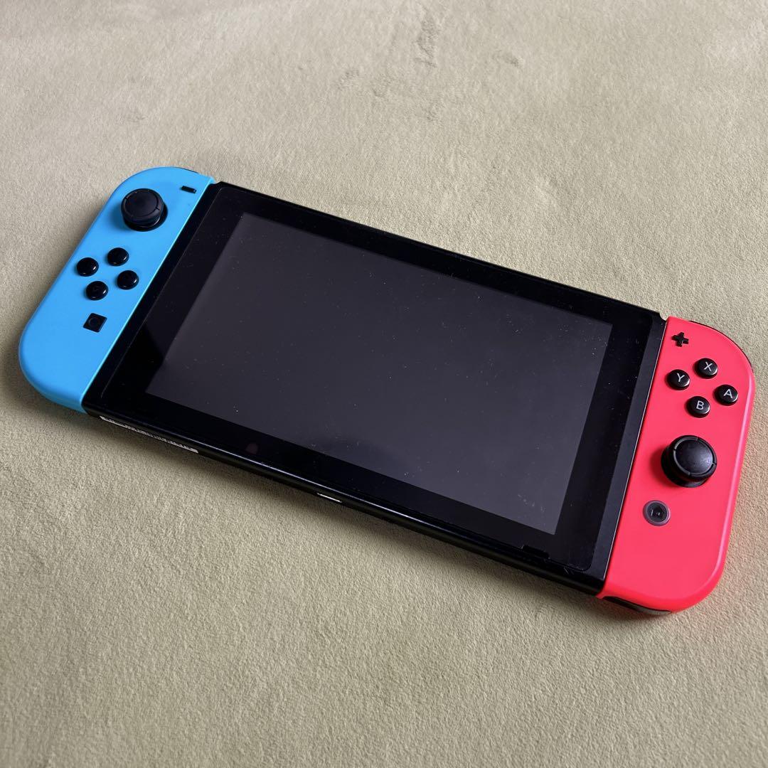 Nintendo Switch 本体 青・赤 箱付き - メルカリ