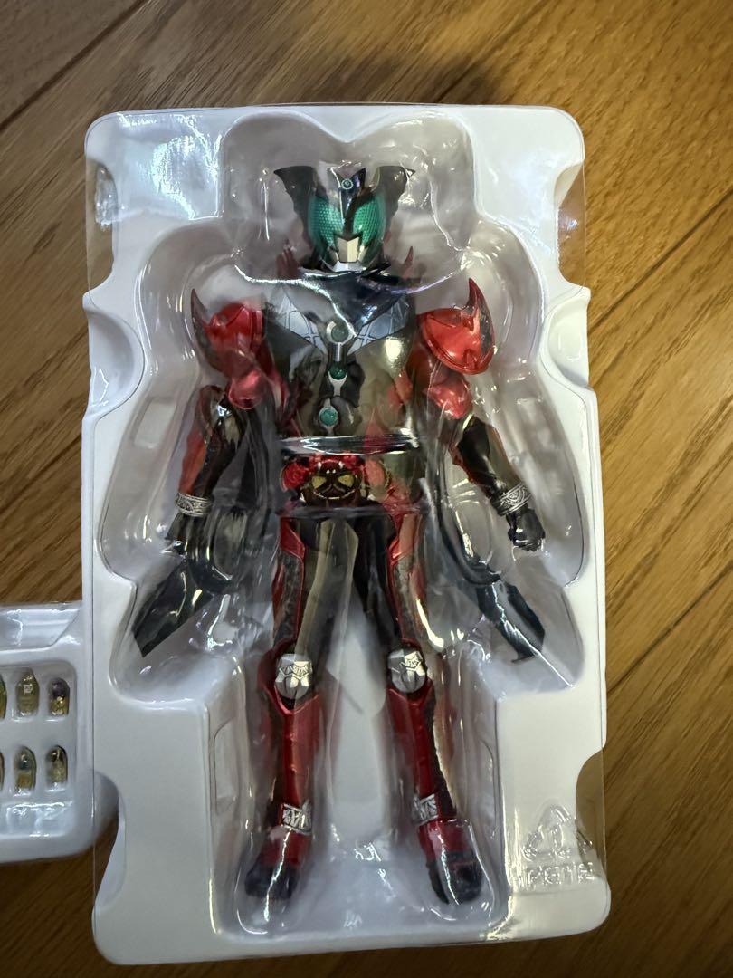 真骨彫　仮面ライダーキバ　3体セット