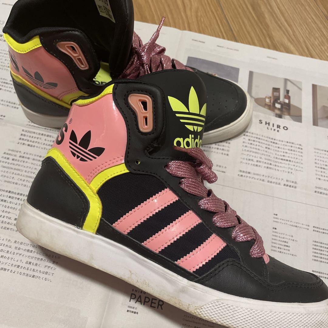 adidasオリジナル ハイカットスニーカー レディース - メルカリ
