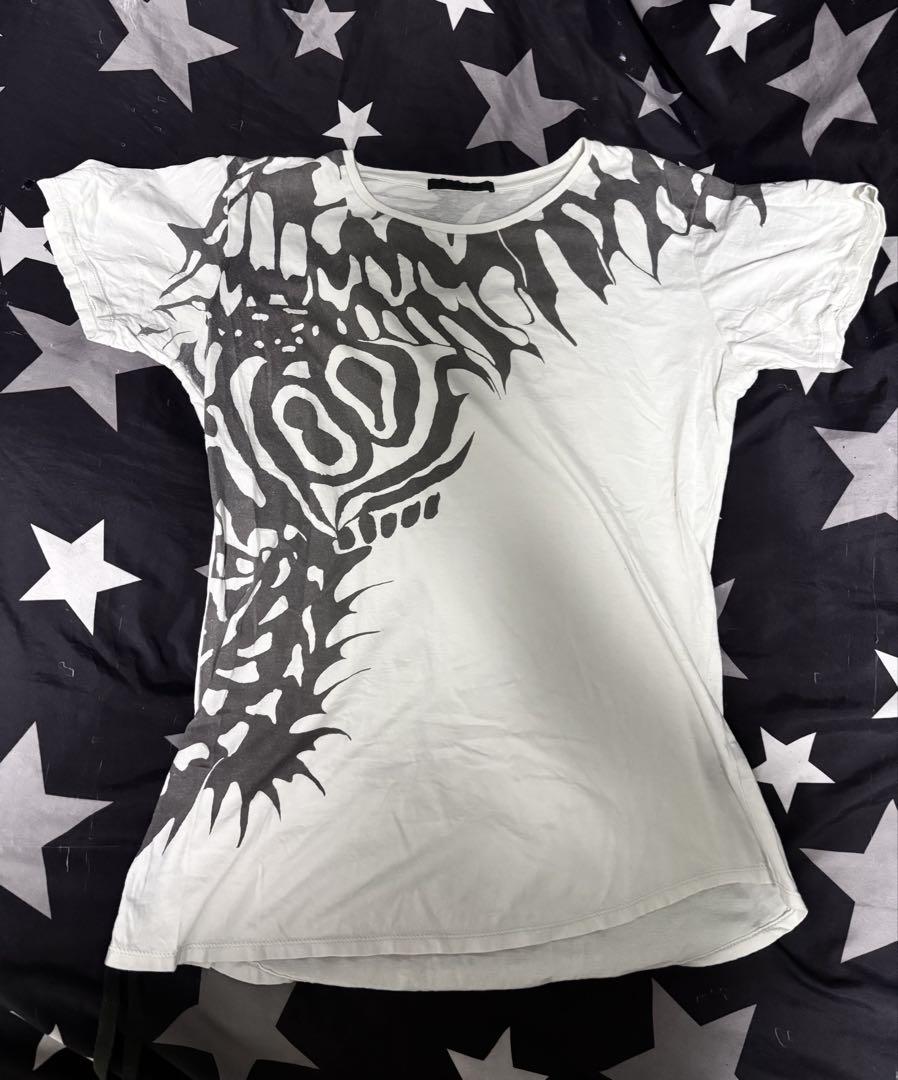kmrii rare T-shirt