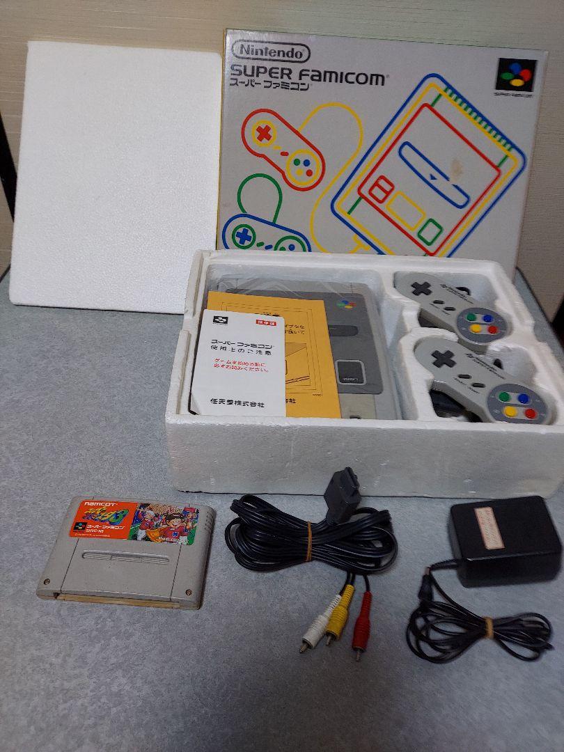 任天堂スーパーファミコン 本体と付属品　動作、状態良好品