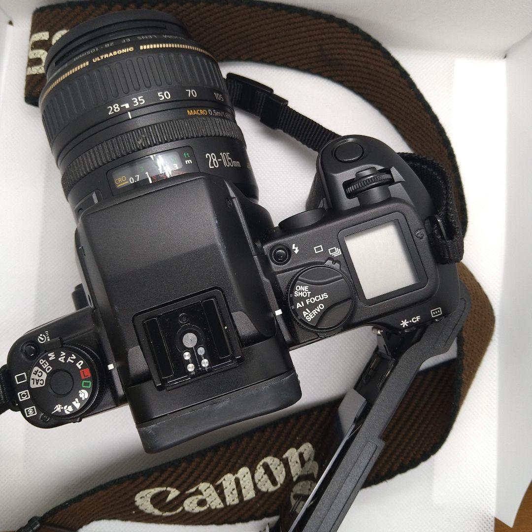 Canon EOS KISS X3 レンズキット カメラ