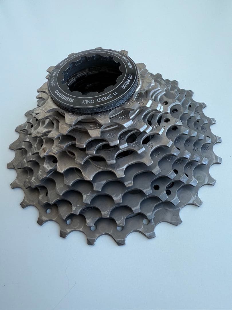 シマノ スプロケット 11速 CS-R9100やや傷や汚れあり BRIGHTFACE_UK