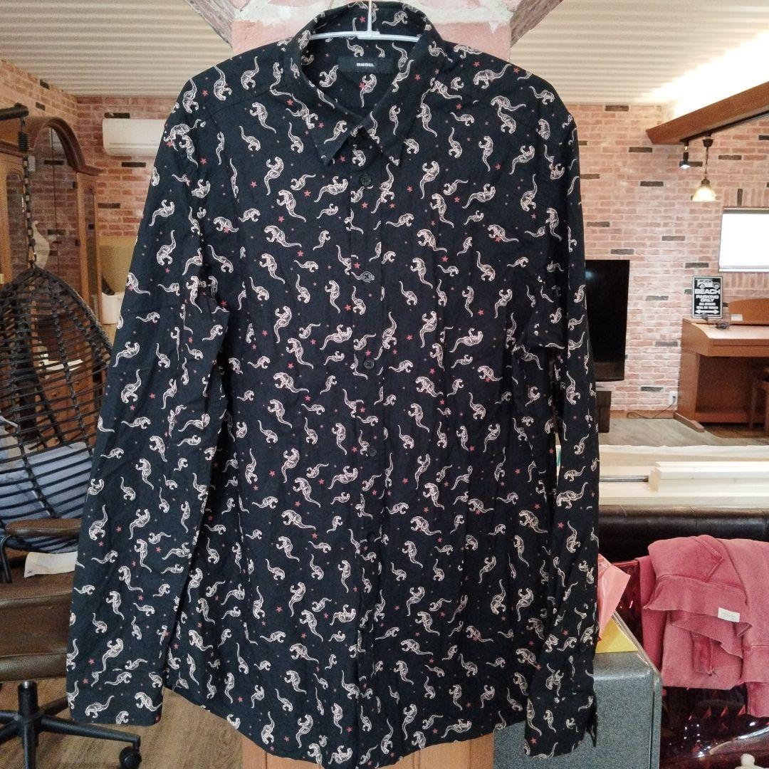 DIESEL 恐竜柄 長袖シャツ ブラック 4,650円