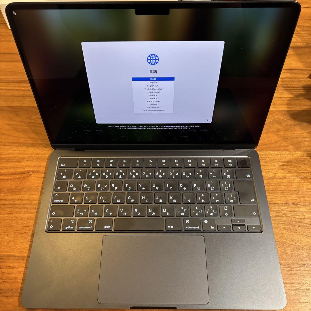 Apple MacBook Air M3 13インチ　16GB/512GB
