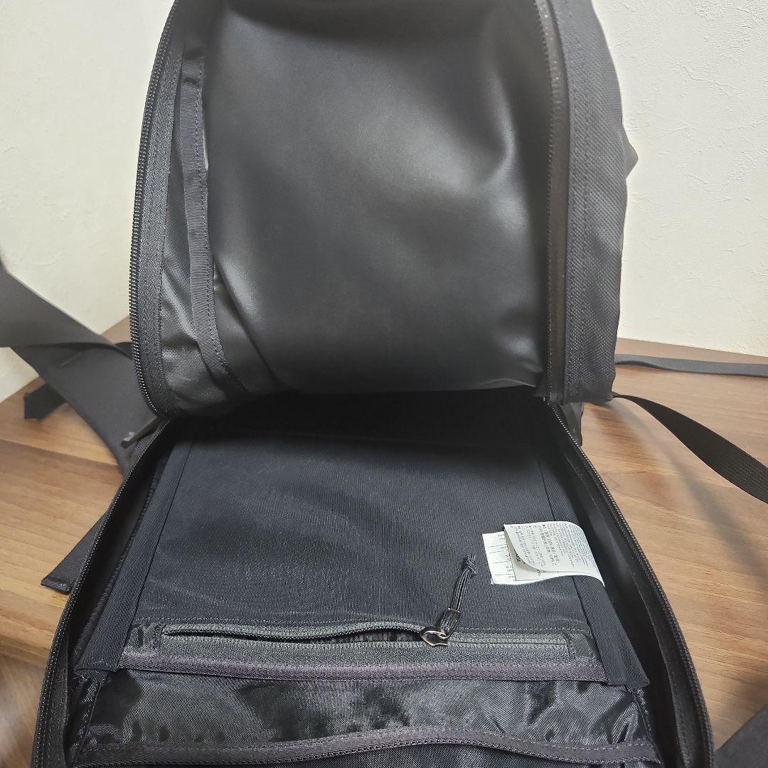 レア ARC’TERYX アークテリクス アロー22 バックパック 廃盤カラー レア ARC’TERYX アークテリクス アロー22 バックパック 廃盤カラー