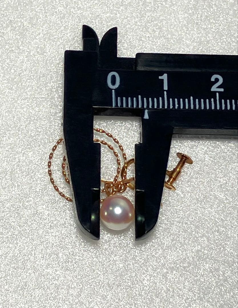 未使用品 K18 750 18金 真珠 パール アコヤ イヤリング 未使用品 K18 750 18金 真珠 パール アコヤ イヤリング