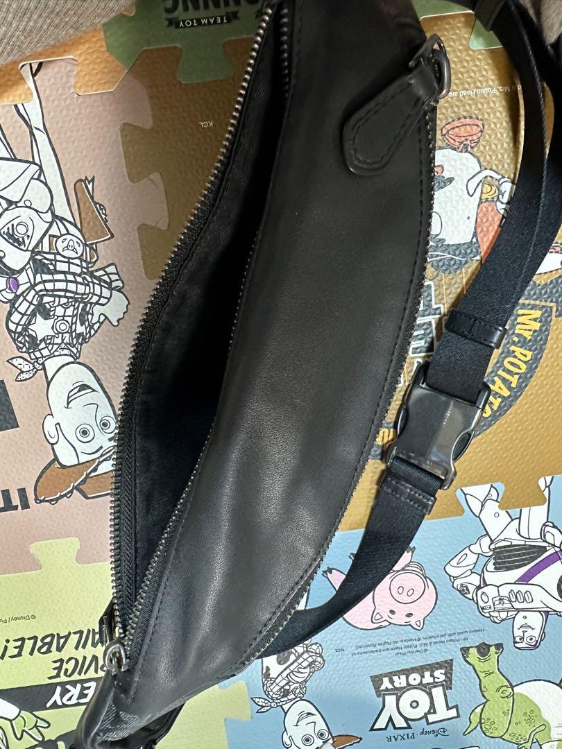 COACH ボディバッグ ブラック レザー