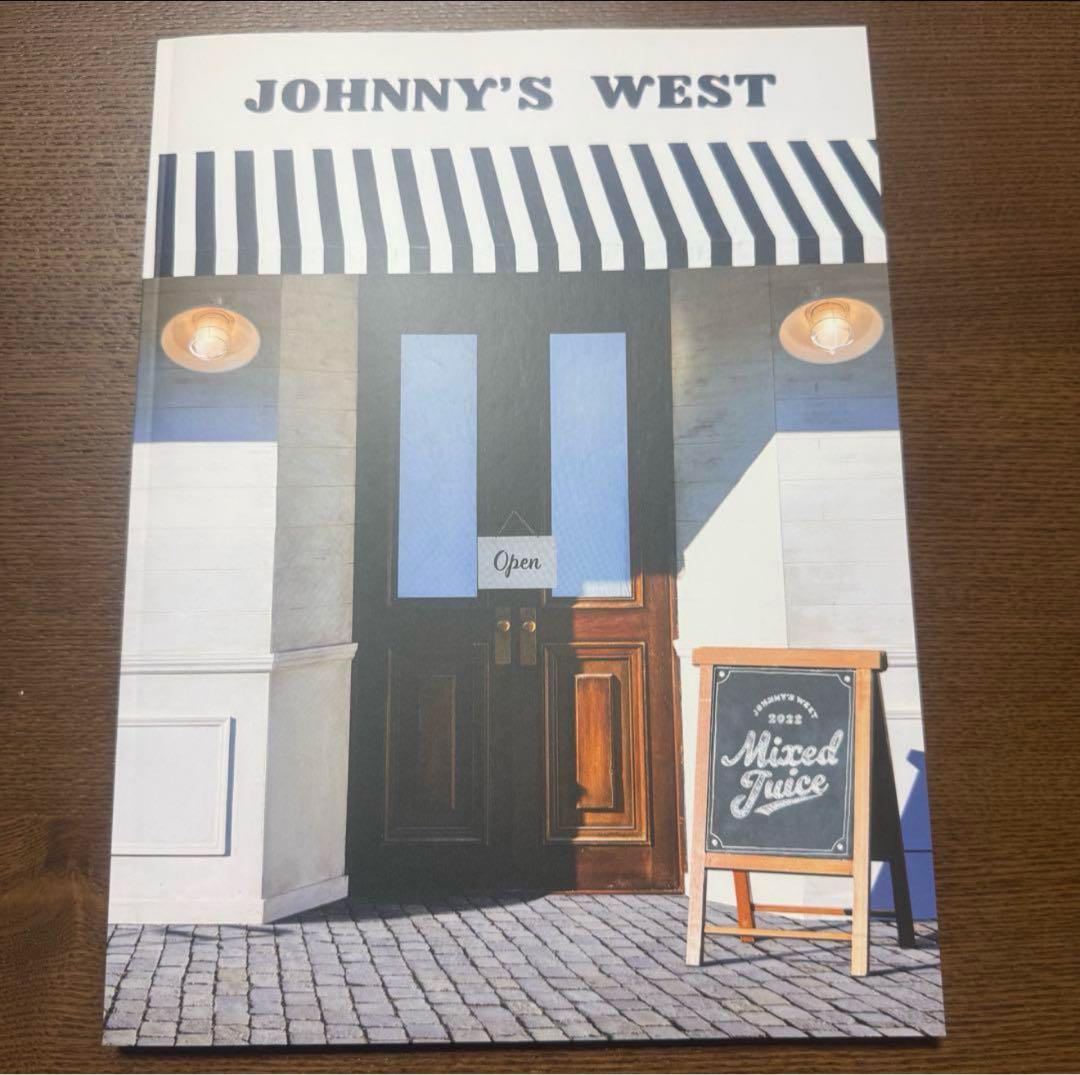 まとめ売り割引】WESTꓸ(ジャニーズWEST) パンフレット セット