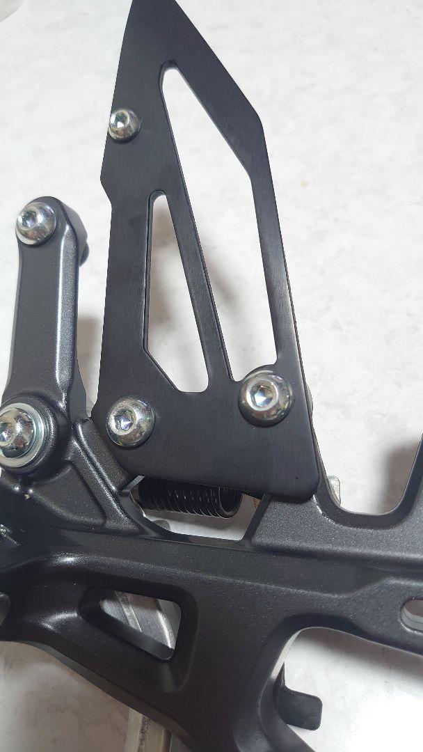 MT-10SP純正ステップ右側